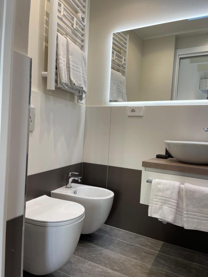 18 Dante Luxury Bed & Breakfast *